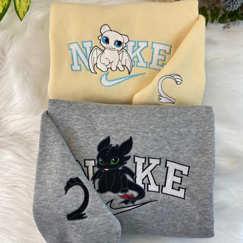 Black Dragon and White Dragon Embroidery Sweatshirt, Couples' Clothing Sets, Womenswear Long Sleeve Embroidery Sweatshirt, Mathcing Couple Sweaters, Trendy Sweatshirt