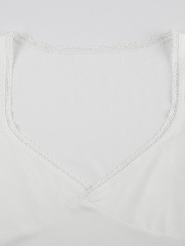 Women's Chic Solid Lace Trim Wrap V Neck Crop Tee, T Shirts for Women, Lady Minimalist Elegant Casual Comfort Short Sleeve T-shirt for Summer, Summer Outfits 2024, Womenswear, Summer Tops, Ladies Summer Clothes for Daily Wear, Going Out Tops