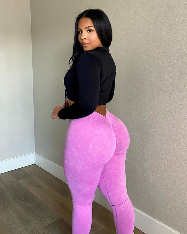 Deep V Back Leggings - Acid Wash