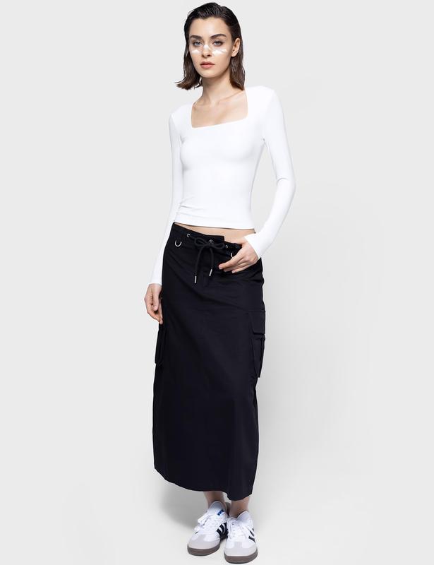 [PUMIEY] Women's Square Neck Long Sleeve T Shirts Slim Fit Tops Basic Minimalist Elegant Shirt