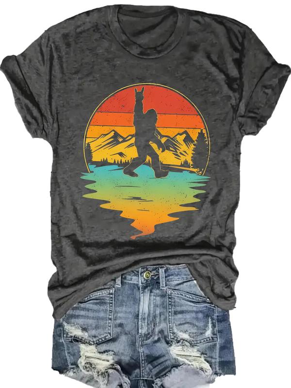 Women's Mountain & Animal Print Round Neck Graphic Tee, Vintage Trendy Casual Short Sleeve T-shirt for Daily Wear, Ladies Summer Outfit