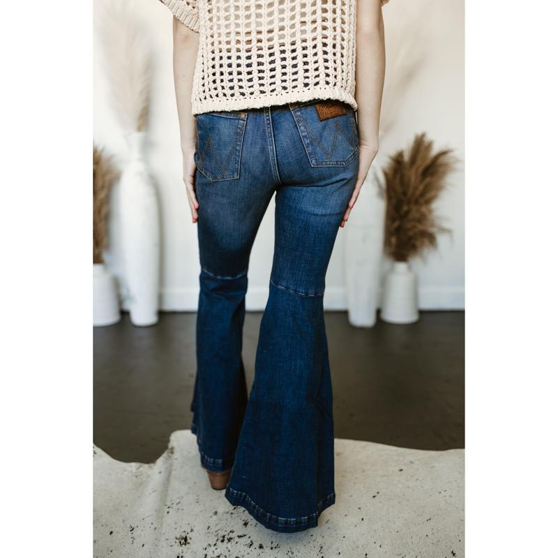 Women's Wrangler Retro High Rise Trumpet Flare Paige Jeans