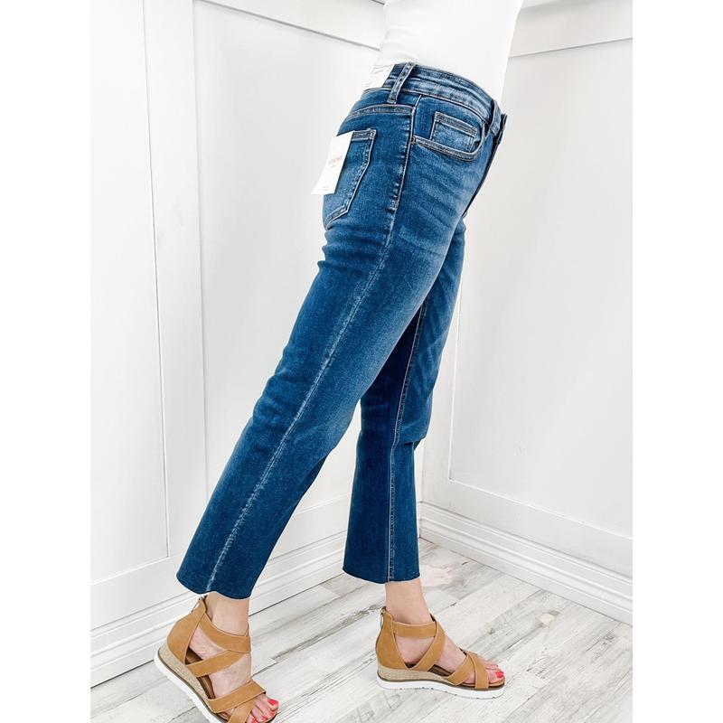 Vervet PALMER Mid-Rise Clean Cut Hem Crop Straight Jeans
