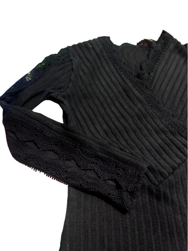 Women's Plain Contrast Lace Cut Out Scallop Trim V Neck Tee, Casual Drop Shoulder Long Sleeve T-shirt for Spring & Fall,  T Shirts for Women, Women's Top for Daily Wear