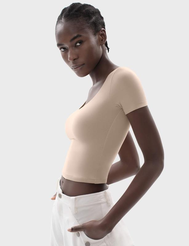 PUMIEY Women's Scoop Neck Short Sleeve T-Shirt Slim Fit Sexy Tops Womenswear Underwear Streetwear Minimalist Shortsleeve White Crop Top skims tee Lady Comfort Summer Tshirt Skinny